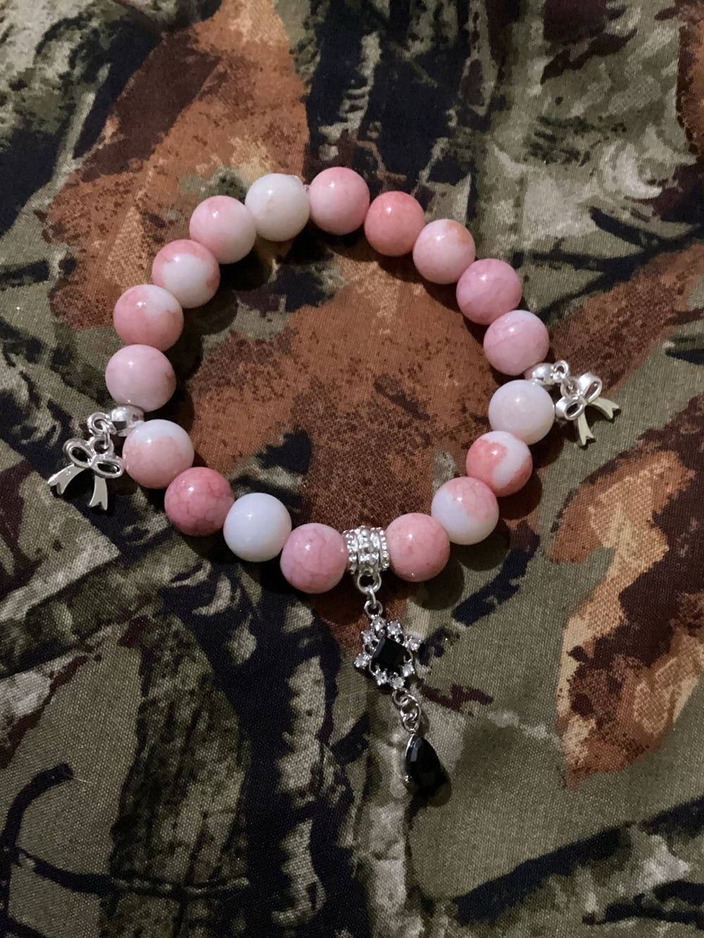 Hand made breast cancer awareness Pink Beaded Charm Bracelet - Unbranded